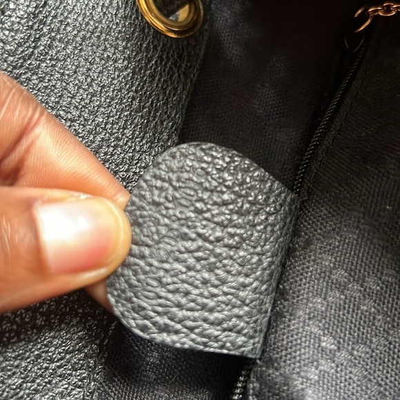 Gucci black suede backpack +COA +free Gucci dust bag - Picture 10 of 16